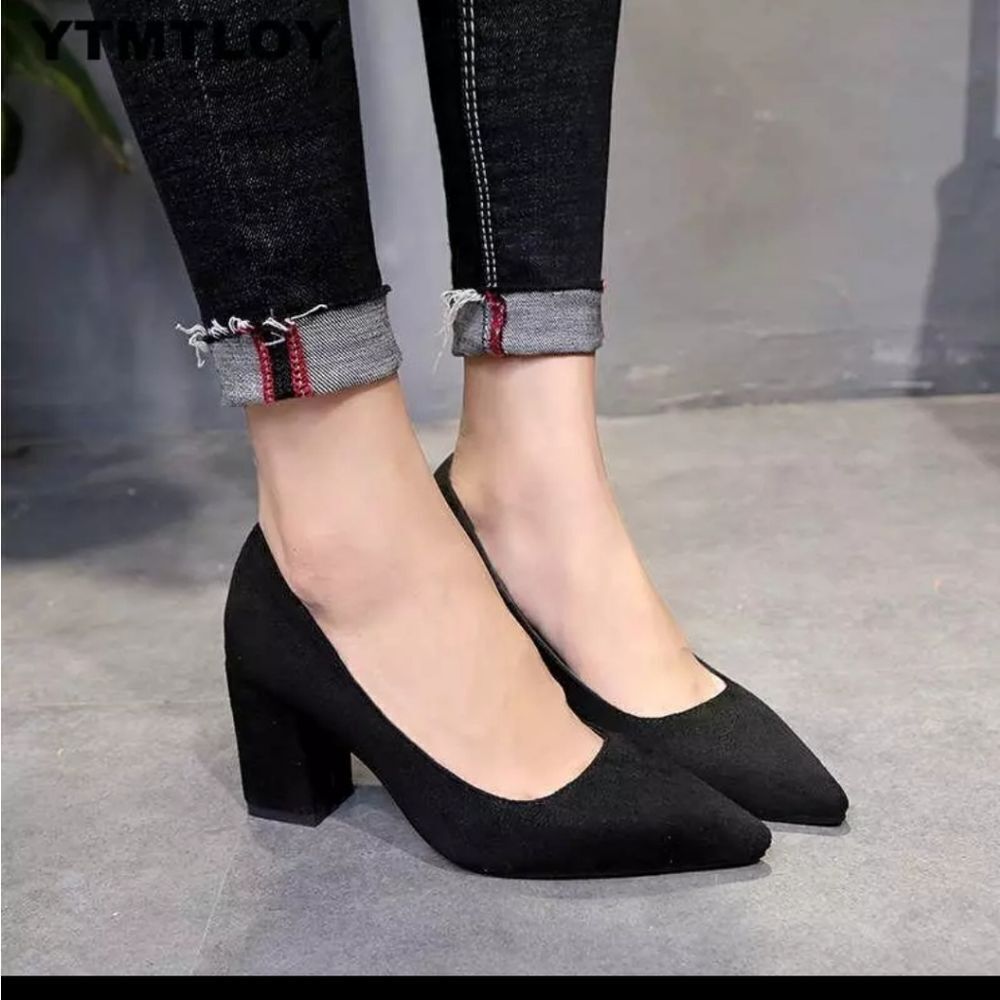BRAND NEW XAPPEAL SUEDE POINTED TOE WOMEN"S PUMP SHOES